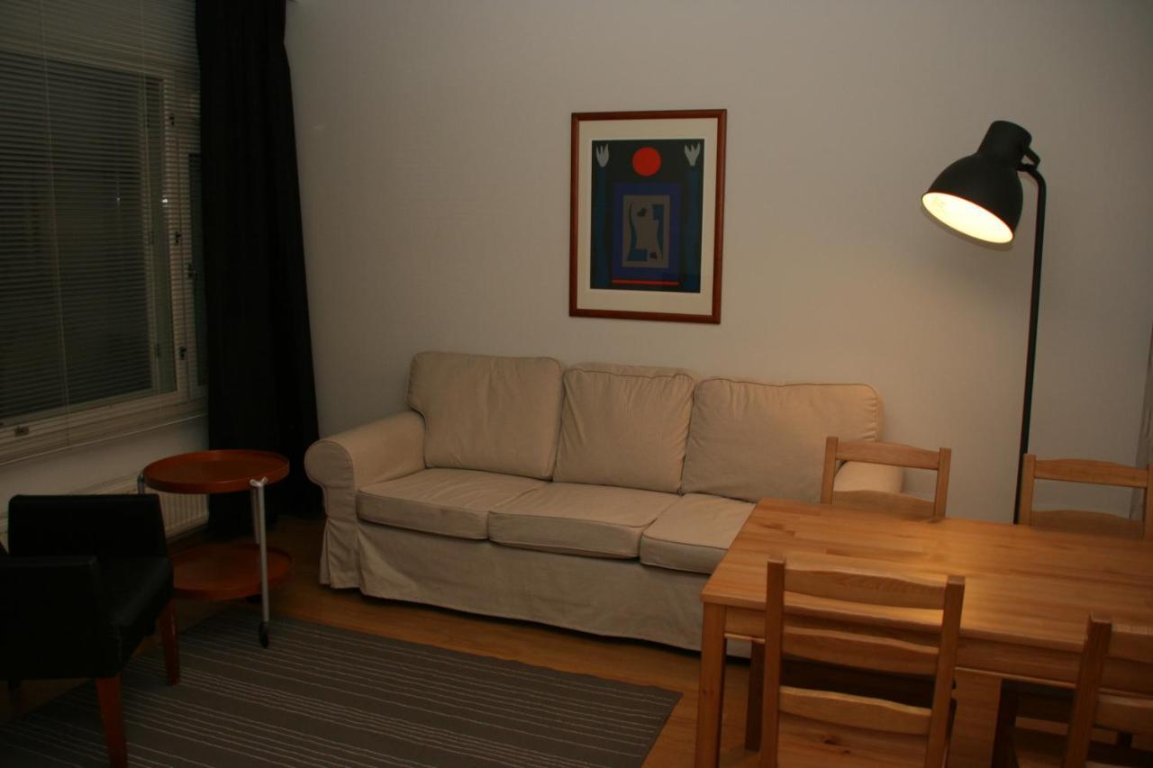 City Apartments Turku - 1 Bedroom Apartment With Private Sauna الغرفة الصورة